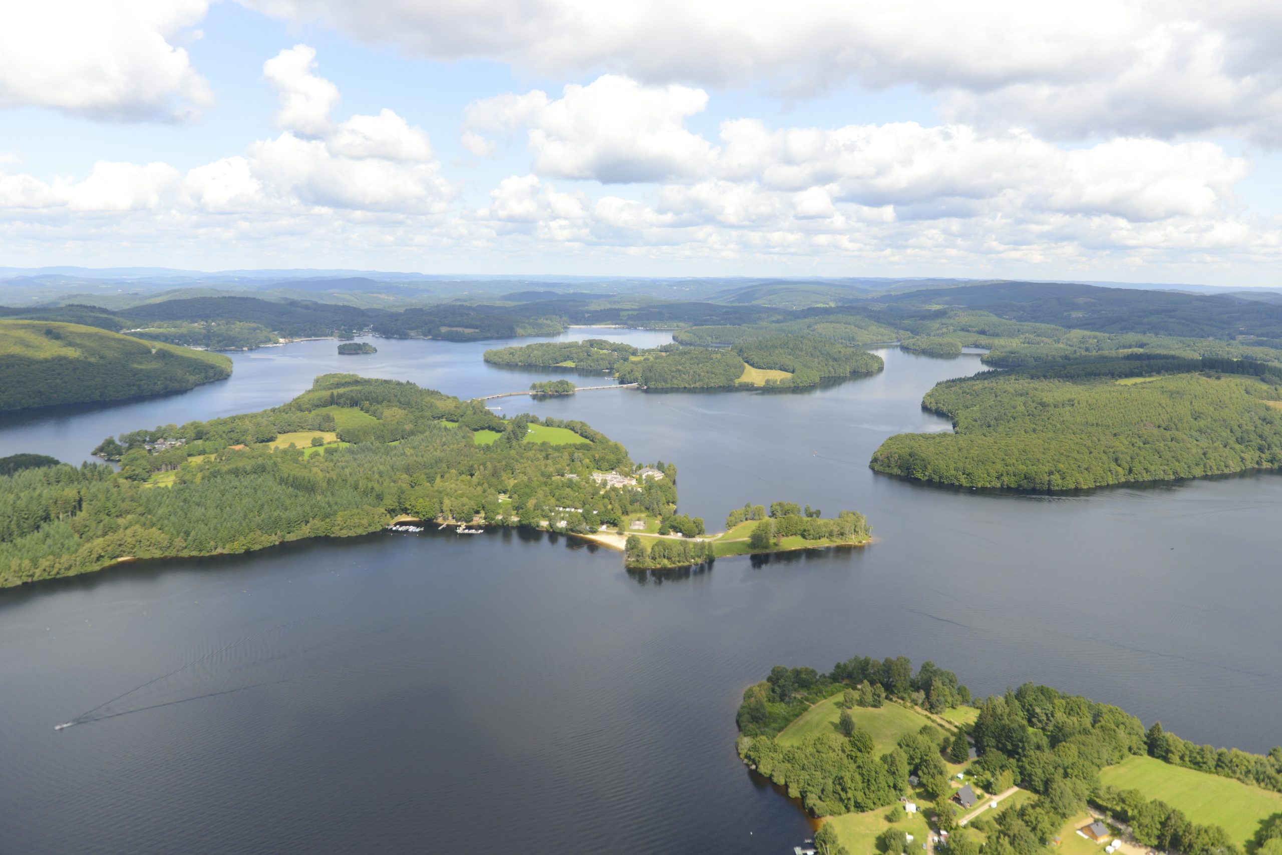 Vue aérienne du Lac de Vassivière